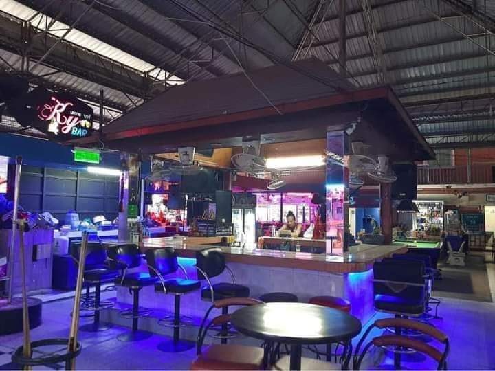 R & C, Pattaya