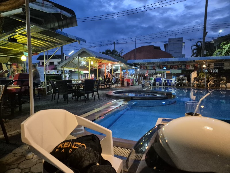 Pool Bar Pattaya, Soi Buakhao
