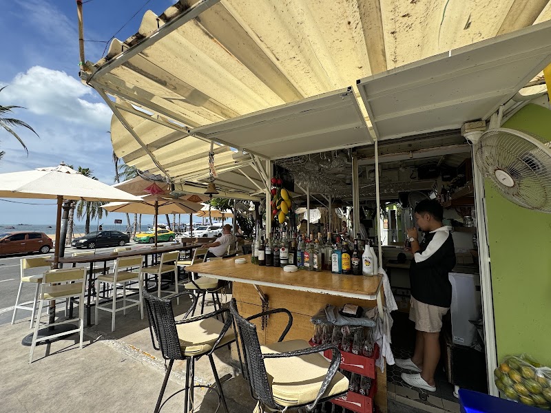 Tiffany’s Bar, Beach Road
