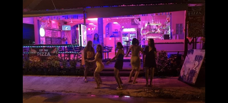 Up2me bar Food&Drink, Pattaya