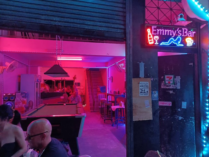 Emmy's Bar-Jomtien soi2, Beach Road