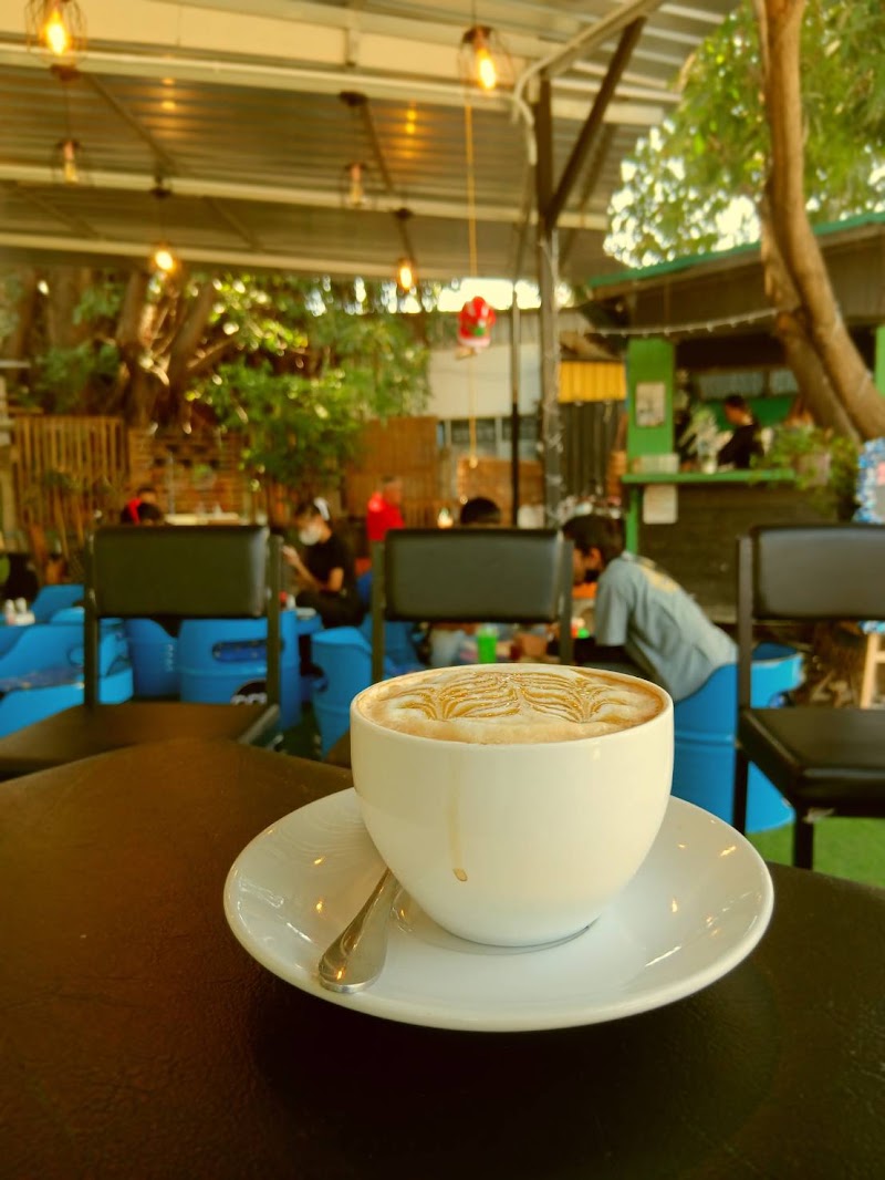 C&C Bar and Restaurant, Jomtien