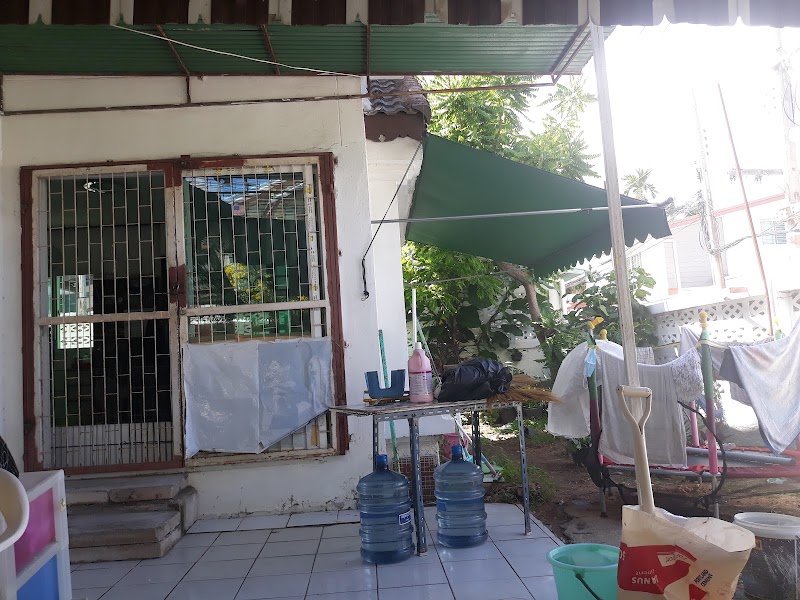La Bella Casa, Soi Buakhao
