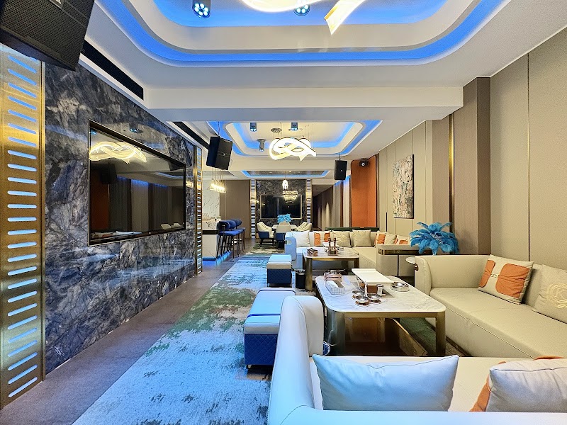 MR.K PARTY HOUSE, Pattaya