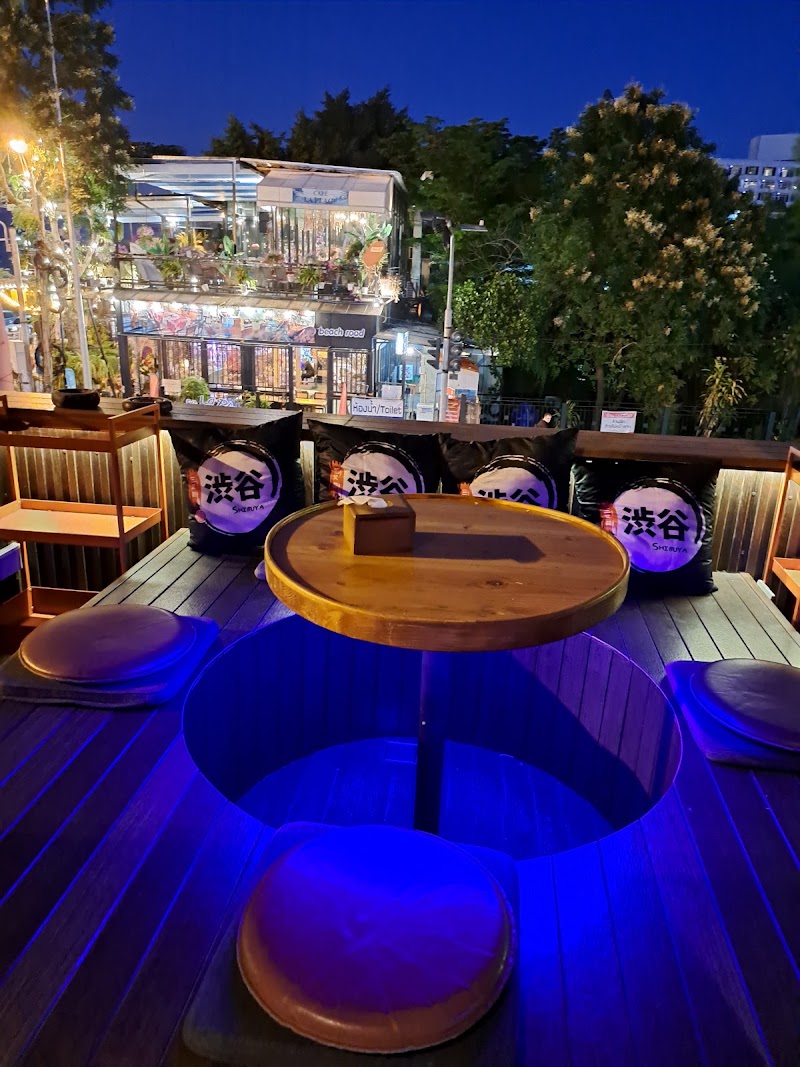 Shibuya Pattaya, Beach Road