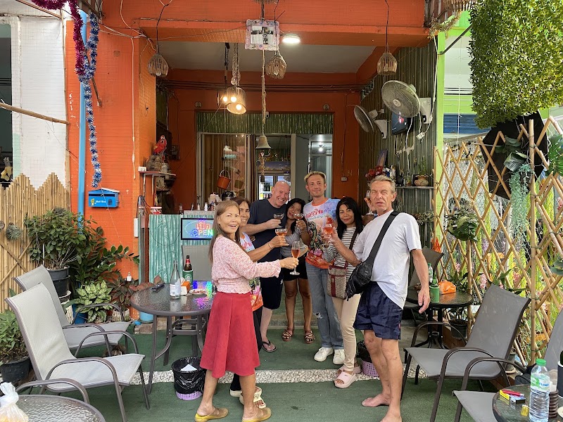 B & J BAR at jomtian, Pattaya
