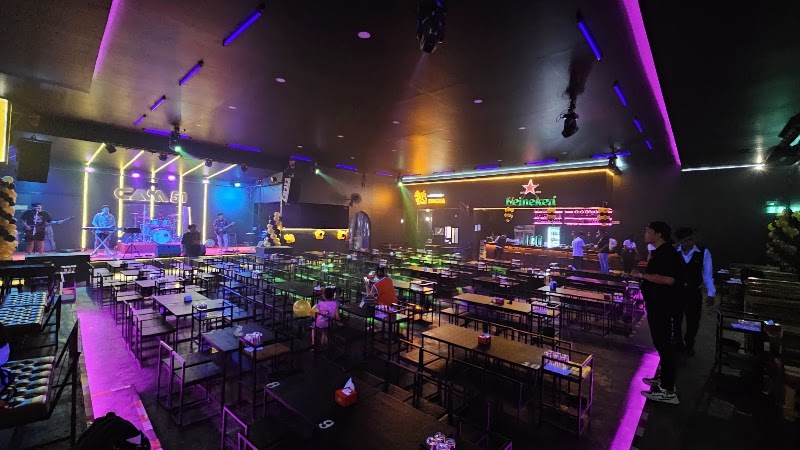 CAM 51 MUSIC BAR & CAFE, Pattaya