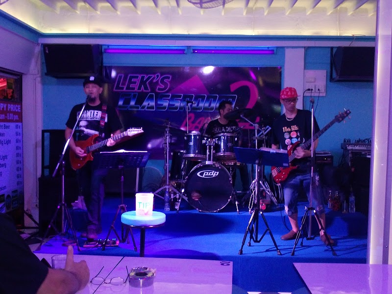 LEK'S classroom bar 2, Soi 8