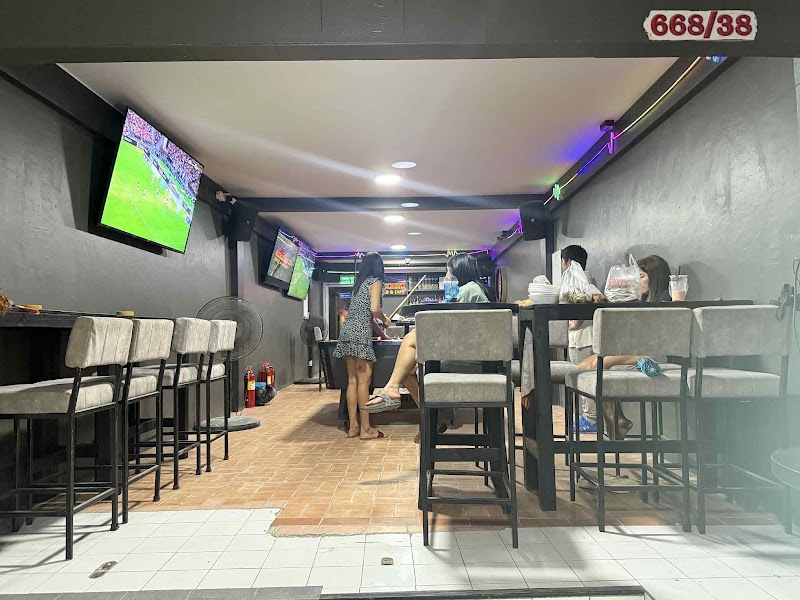 SECRETS BAR&CAFE, Naklua