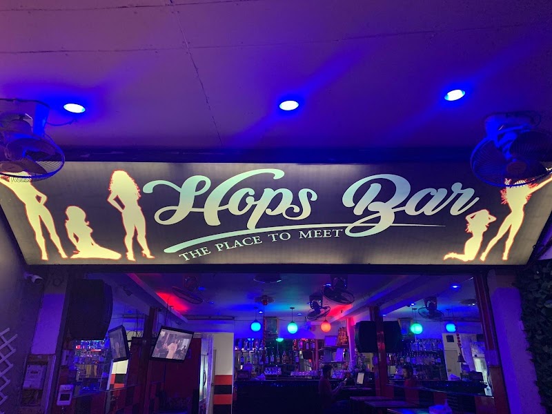 Hops Bar, Soi Diamond