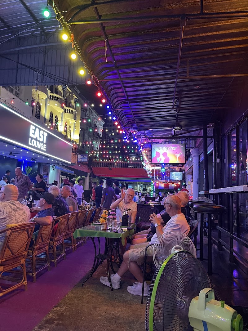 QM Bar, Pattaya