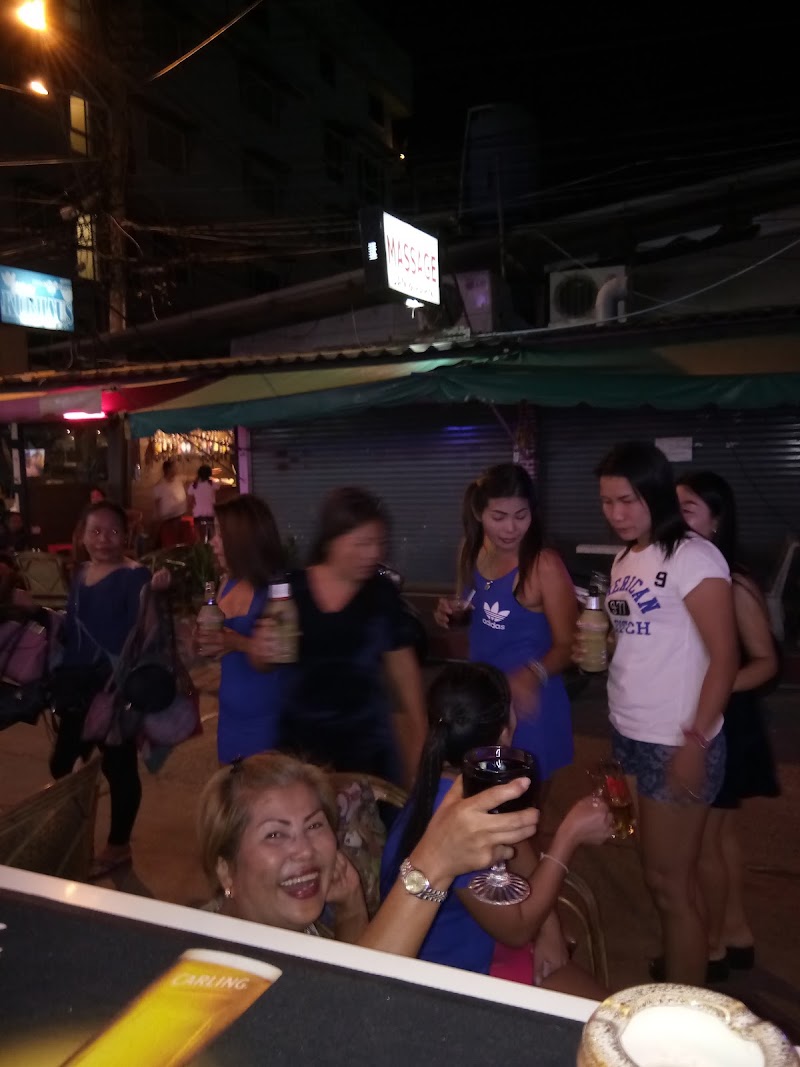 Kobthong, Pattaya