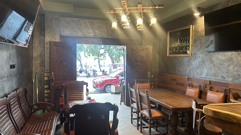 SANDANCER BEER HOUSE JOMTIEN BEACH, Pattaya