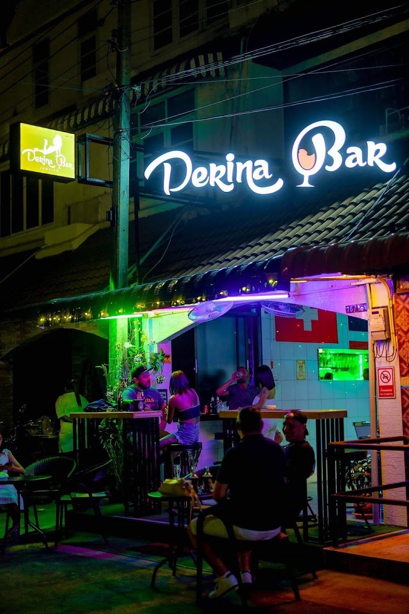 Toto and Lulu Beer Bar, Pattaya