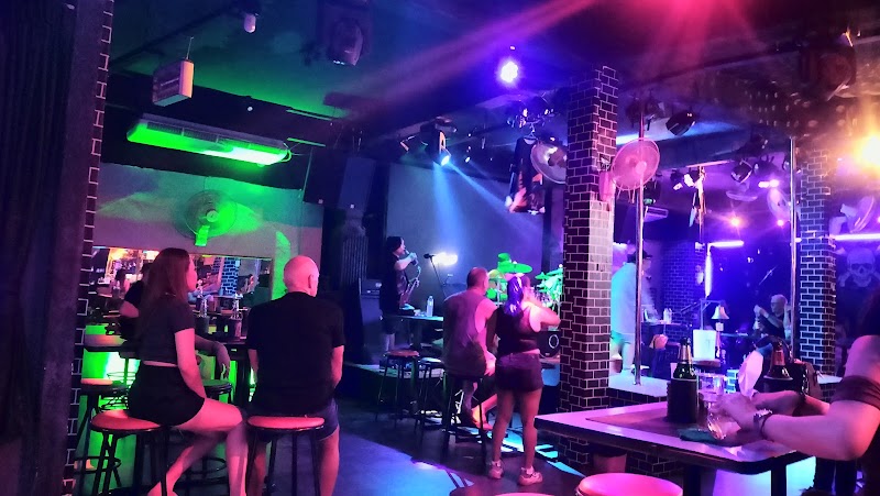 DK Bar, Pattaya