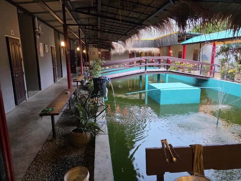 Suan Nam Karaoke Bar, Pattaya
