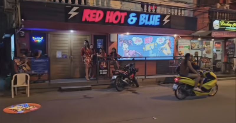 RED HOT & BLUE PATTAYA, Soi Buakhao