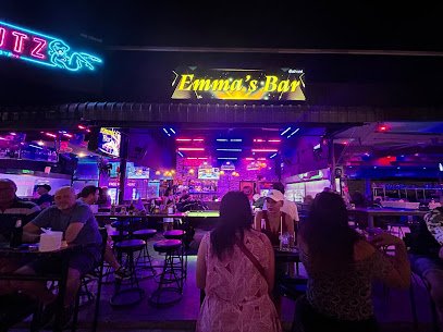 Emma's Bar Tree Town Pattaya, Soi Buakhao
